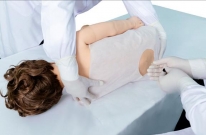 “康为医疗”儿童腰椎穿刺训练模型